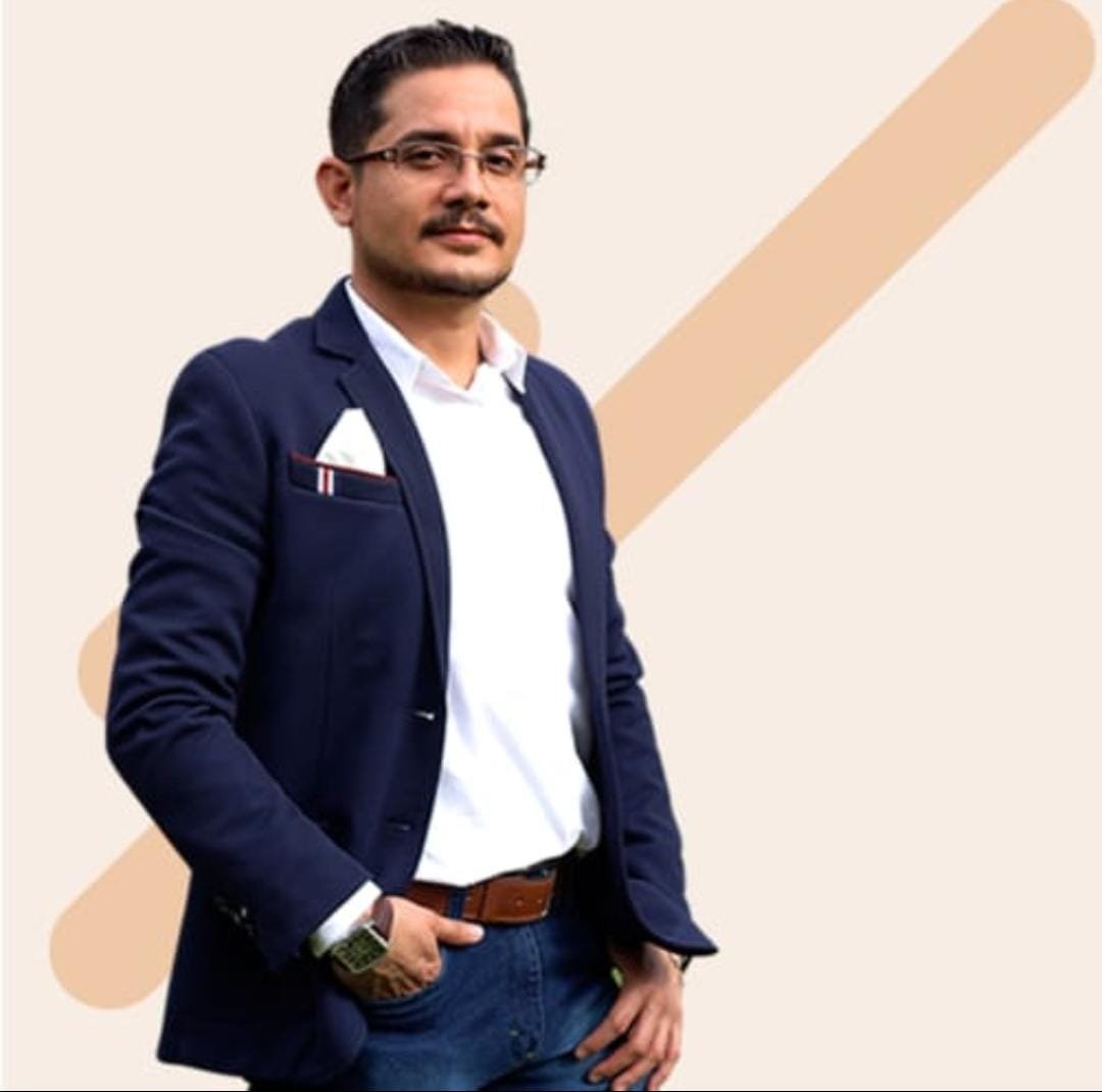 Mtro. Francisco Yonatan  Dueñas España (IDITPyME)